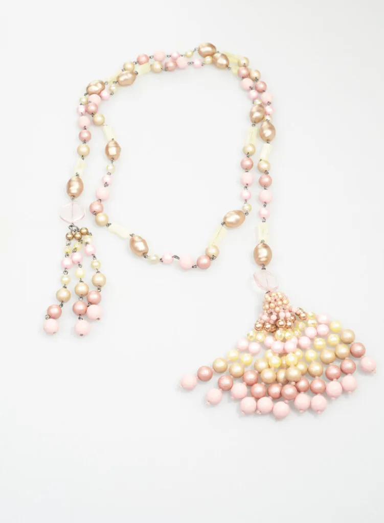 necklace set with bead tassels