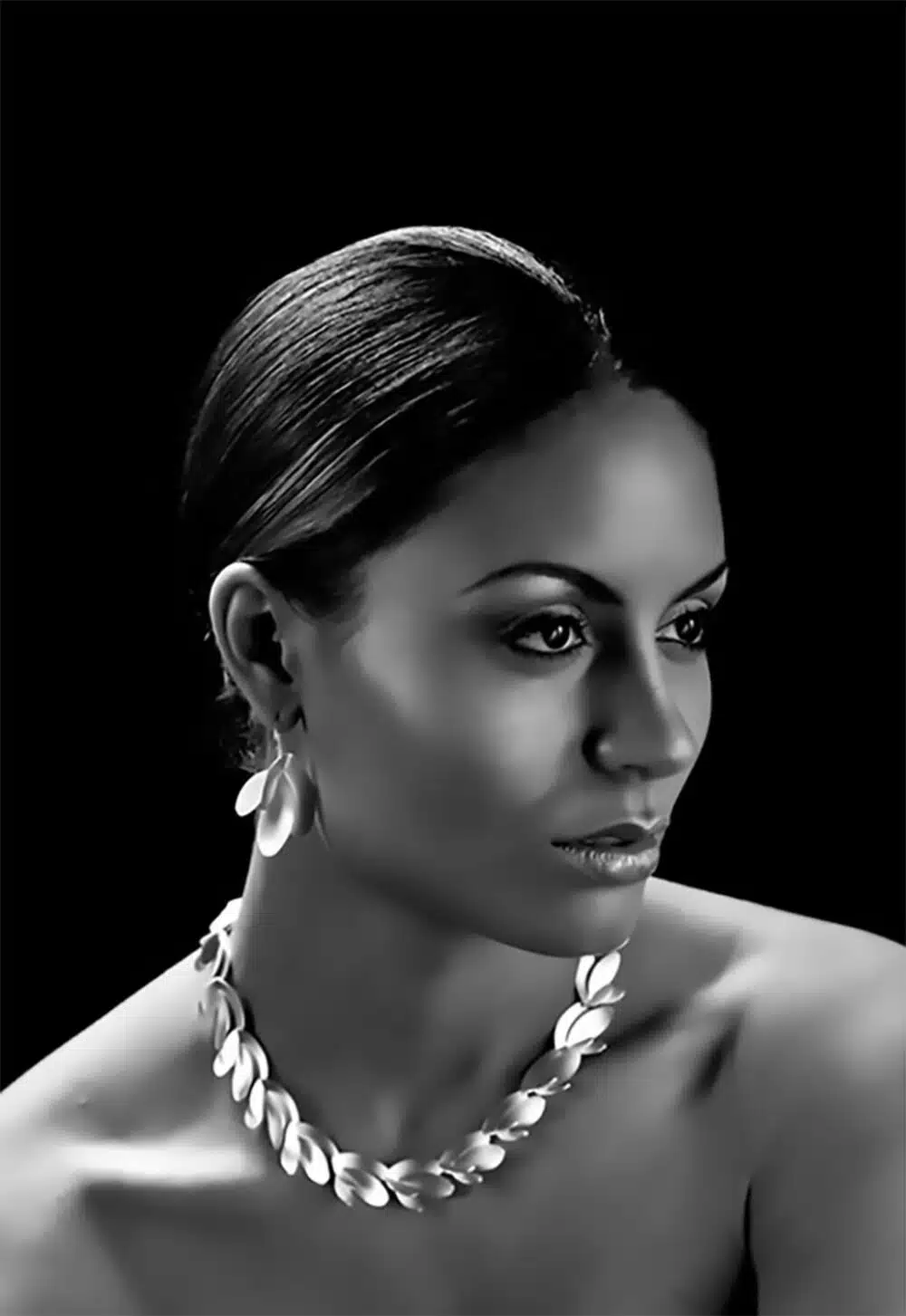 sterling silver earrings in seed form necklace and earrings