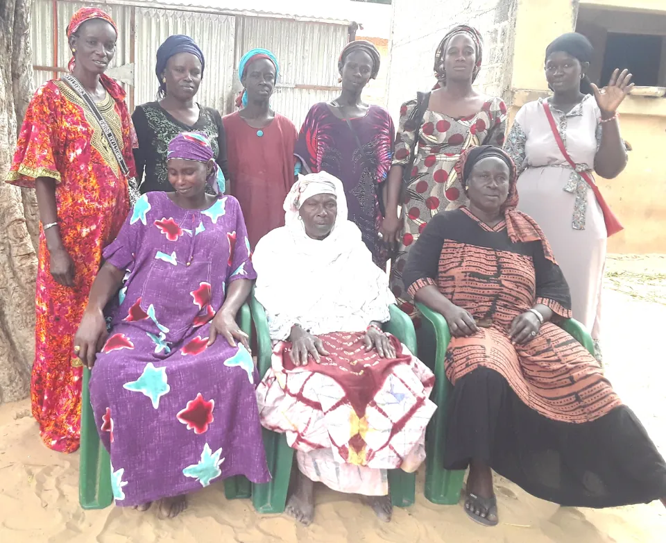 How yazzy's gives back how yazzy's gives back Yazzy's Fashion Accessories Doudoul group kiva yazzys How yazzy's gives back Yazzy's Fashion Accessories