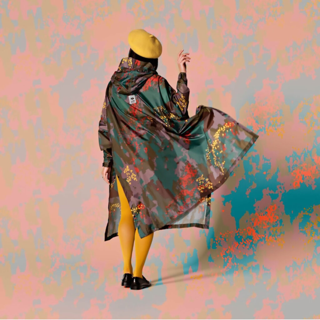 Best Selling Mode Accessoires best selling accessoires Yazzy's Fashion Accessories Rainkiss Digi Forest Camo Regenponcho