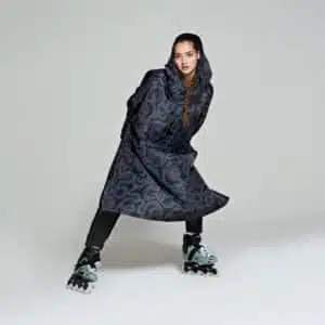 Serpents sur un Poncho de pluie