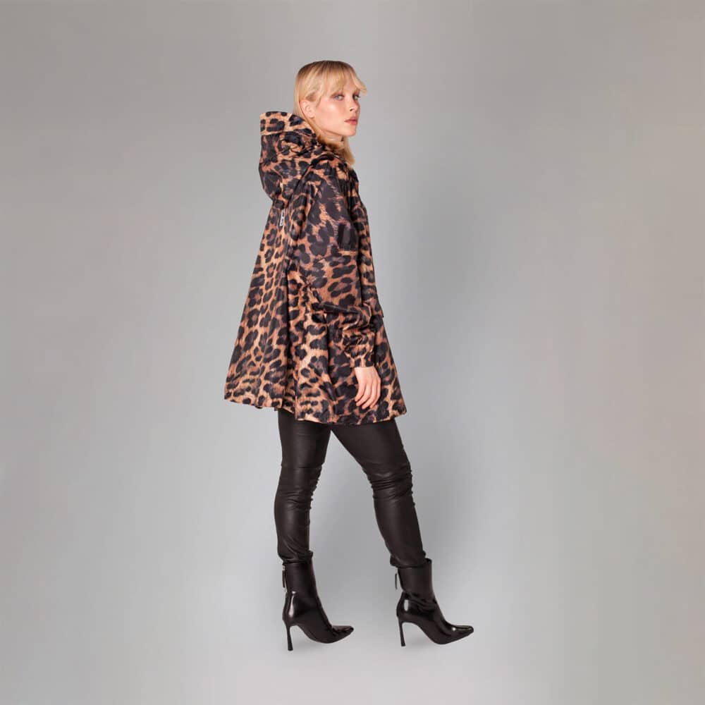 Dark Leopard Anorak – Voor vrouwen met stijl én lef - Afbeelding 3